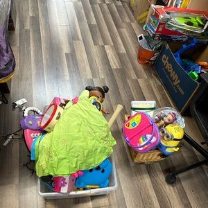 Barbie bundle box shipping